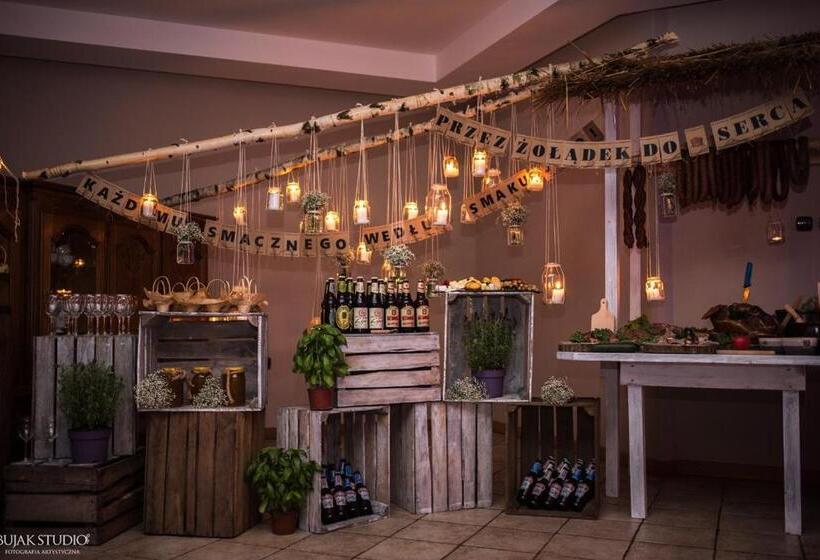 فندق على الطريق Zodiak