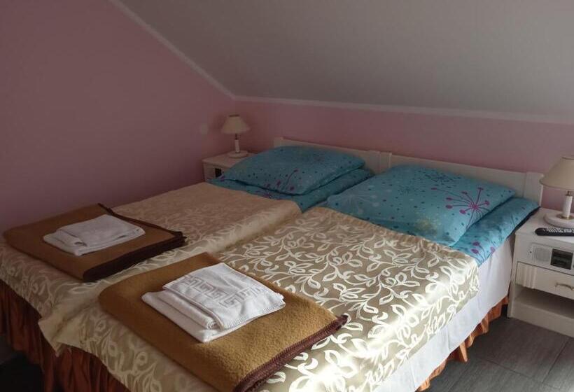 Пансион Agrostok Noclegi Agroturystyka