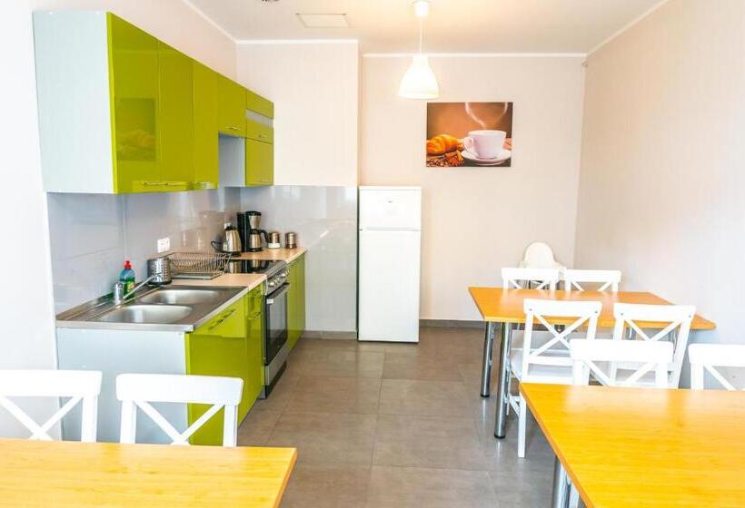 פנסיון Arka   Pokoje Z Osobnymi Wejściami Na Parterze