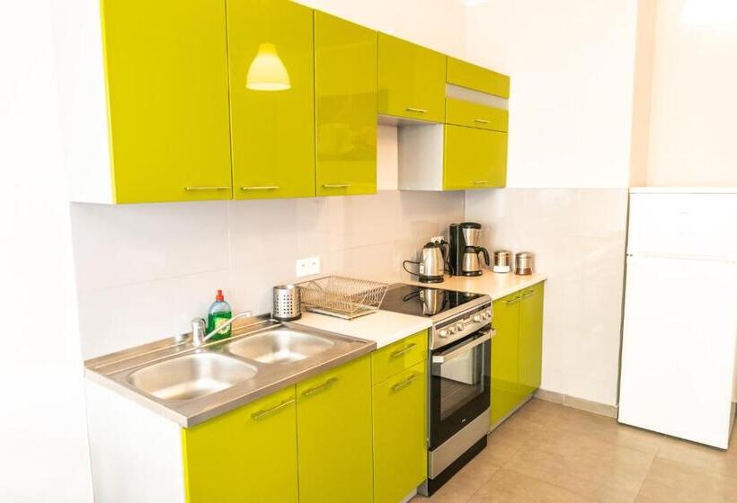 פנסיון Arka   Pokoje Z Osobnymi Wejściami Na Parterze