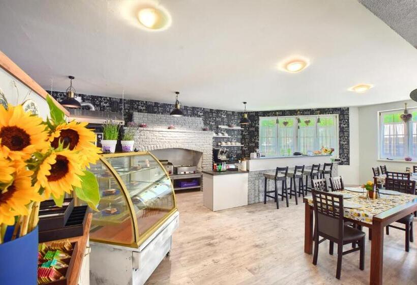 פנסיון Forte & Piano