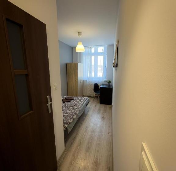 پانسیون Kwadrat Apartamenty Grottgera