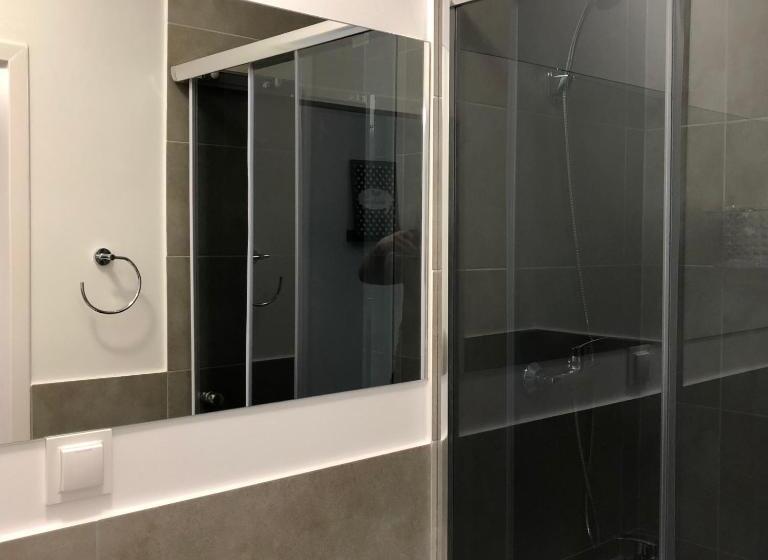 پانسیون Kwadrat Apartamenty Grottgera