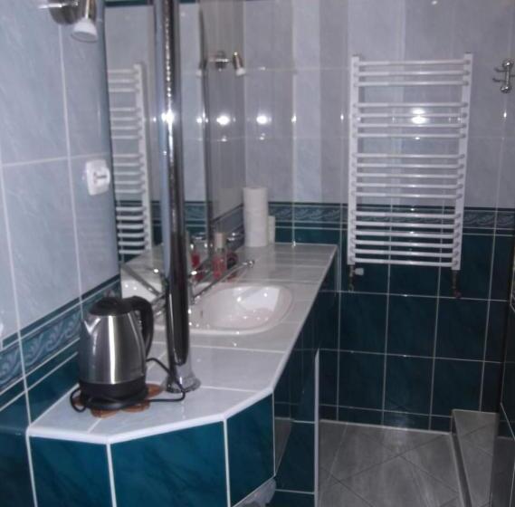 膳宿费 Noclegi Pod Lasem