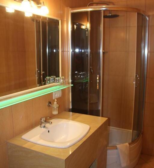 پانسیون Pensjonacik Elmi