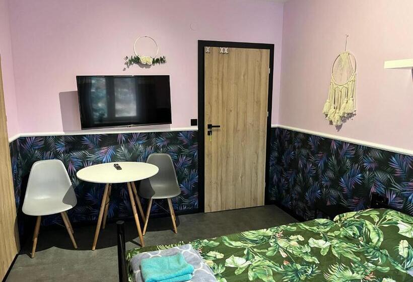 پانسیون Pokoje Gościnne Cyprian