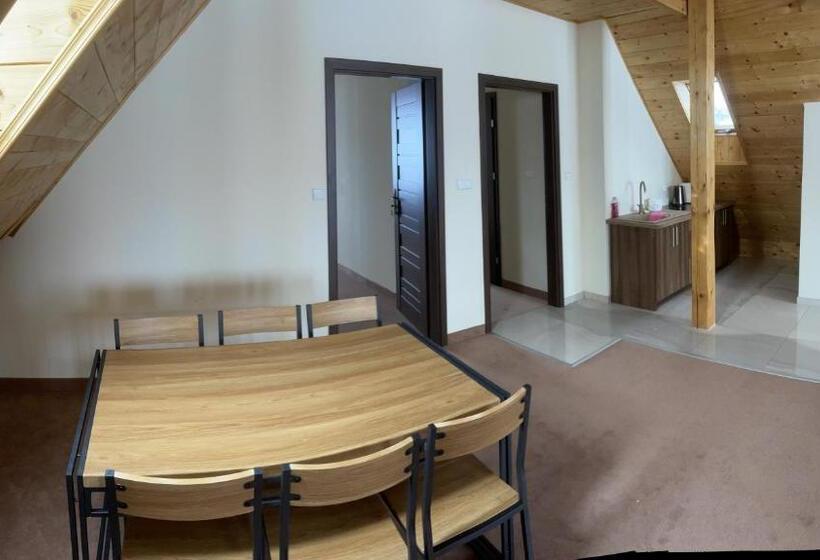 ペンション Willa Rembisz