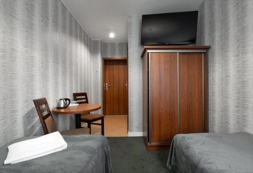 אתר נופש Dom Wczasowy Kamela