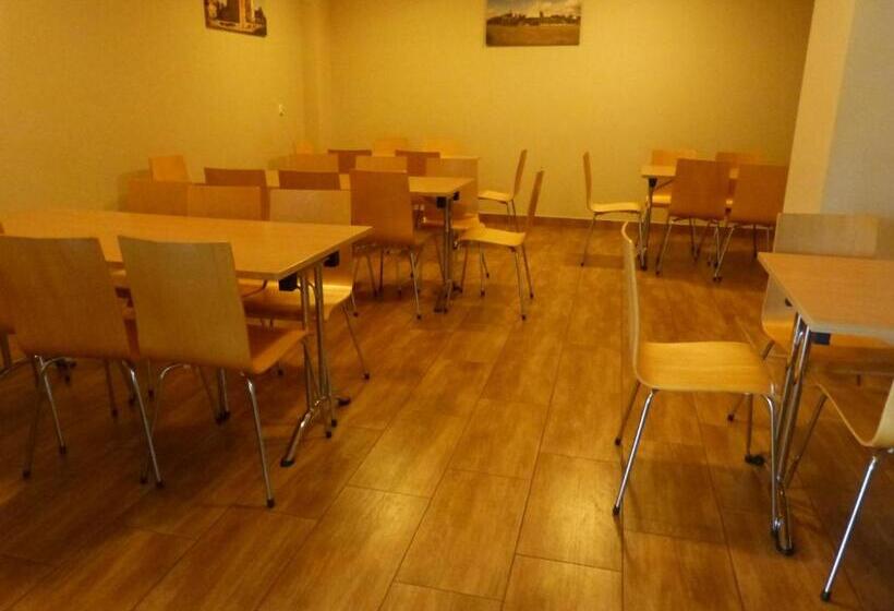 منتجع Dom Wycieczkowy Pttk Turysta