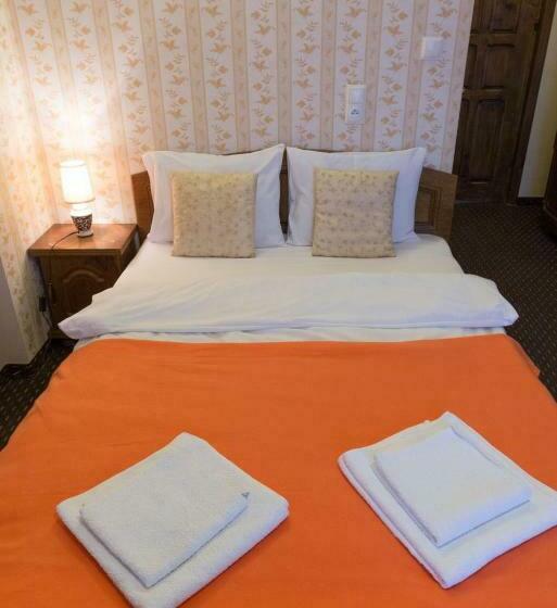 渡假胜地 Dwór Dziekanów