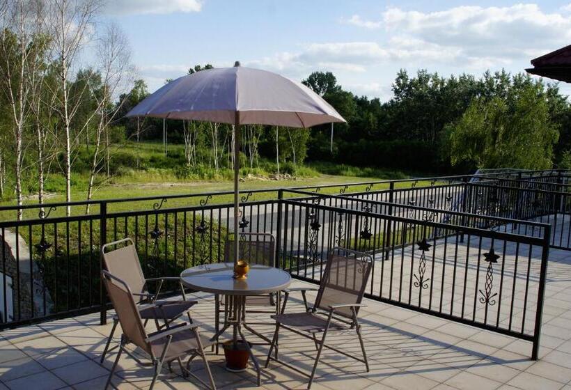 渡假胜地 Dwór Dziekanów