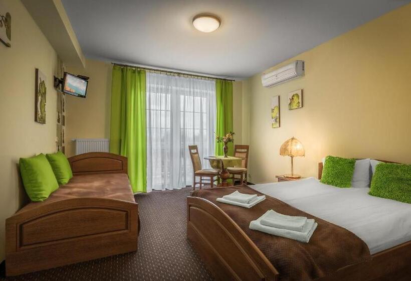 渡假胜地 Dwór Dziekanów