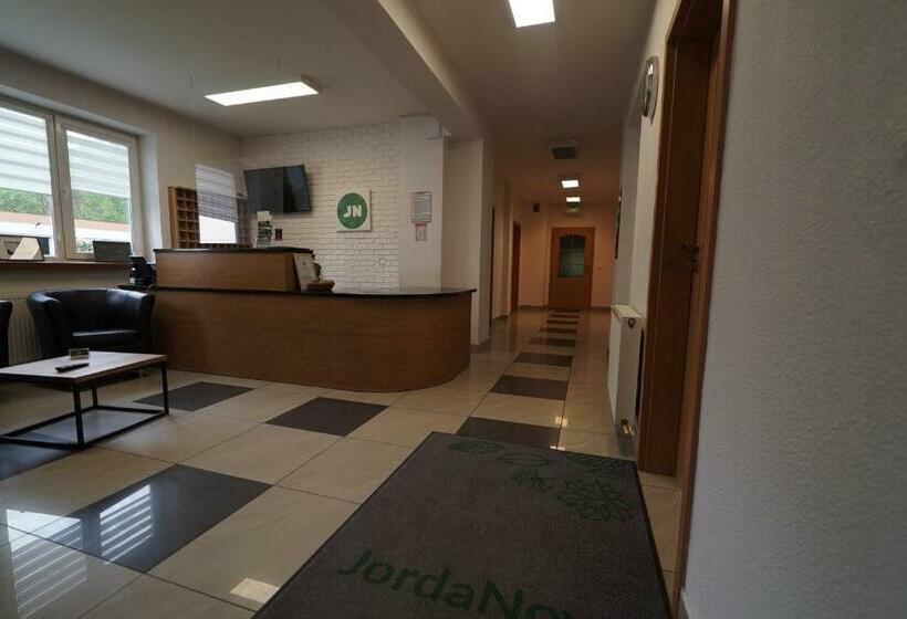 リゾートホテル Jordanova