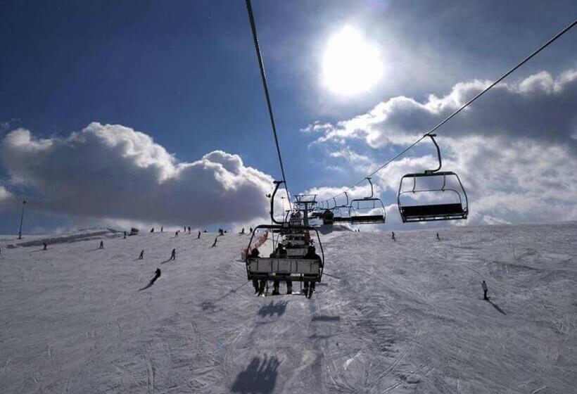 리조트 Kompleks Zagroń Istebna