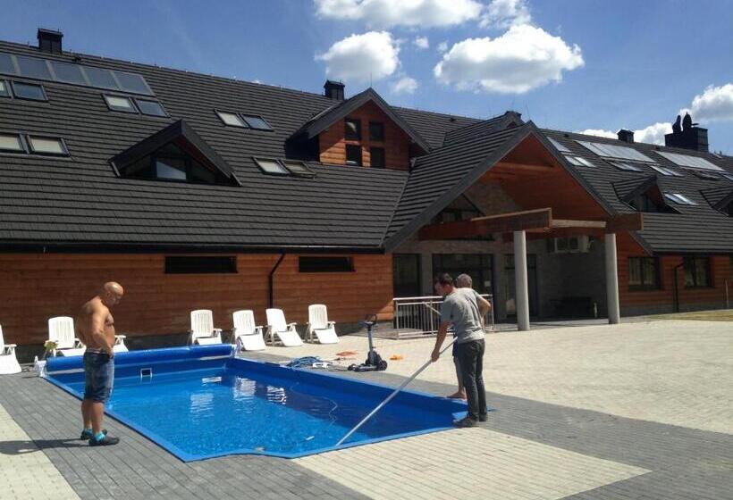 리조트 Kompleks Zagroń Istebna