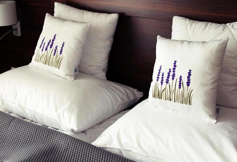 渡假胜地  Koszarka Venue & Spa