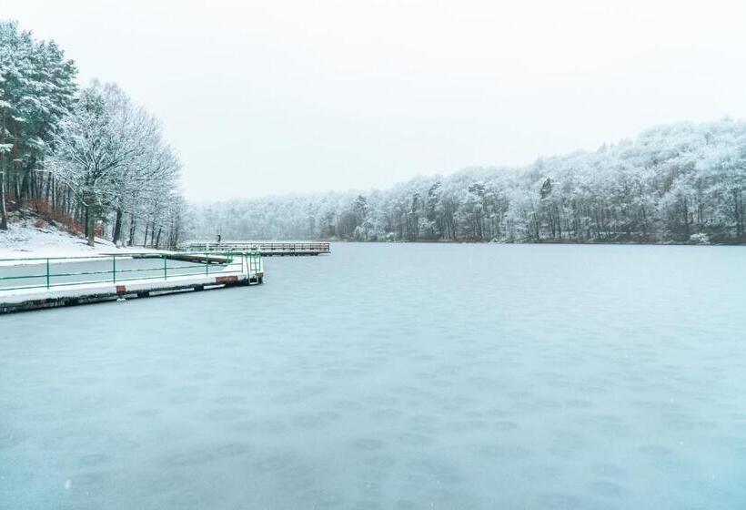 استراحتگاه Lake Park łagów