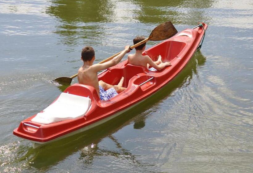 אתר נופש Majątek Giże Marczak