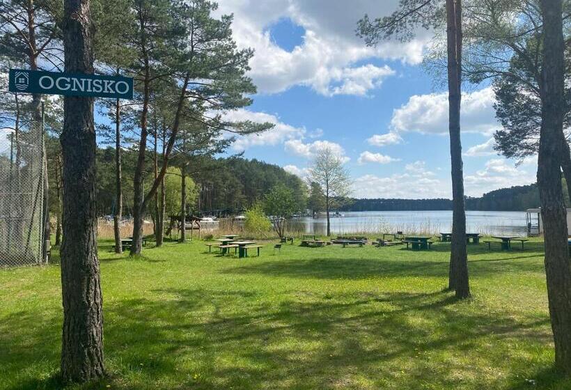 منتجع Ośrodek Wypoczynkowy Julia W Samociążku