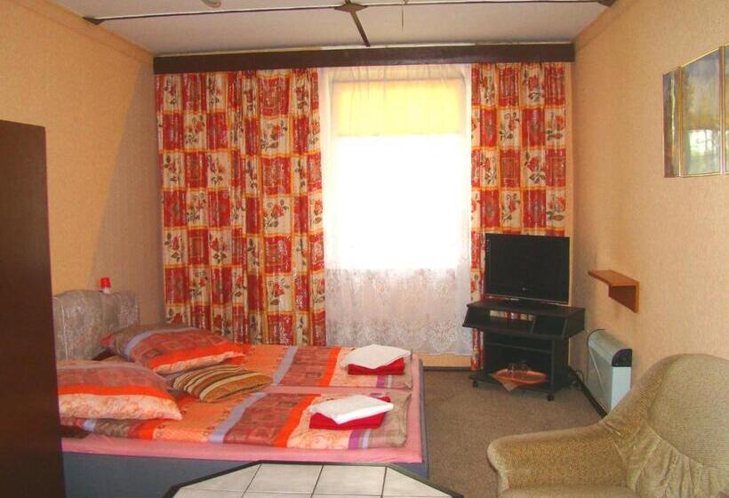 منتجع Ośrodek Wypoczynkowy Oaza