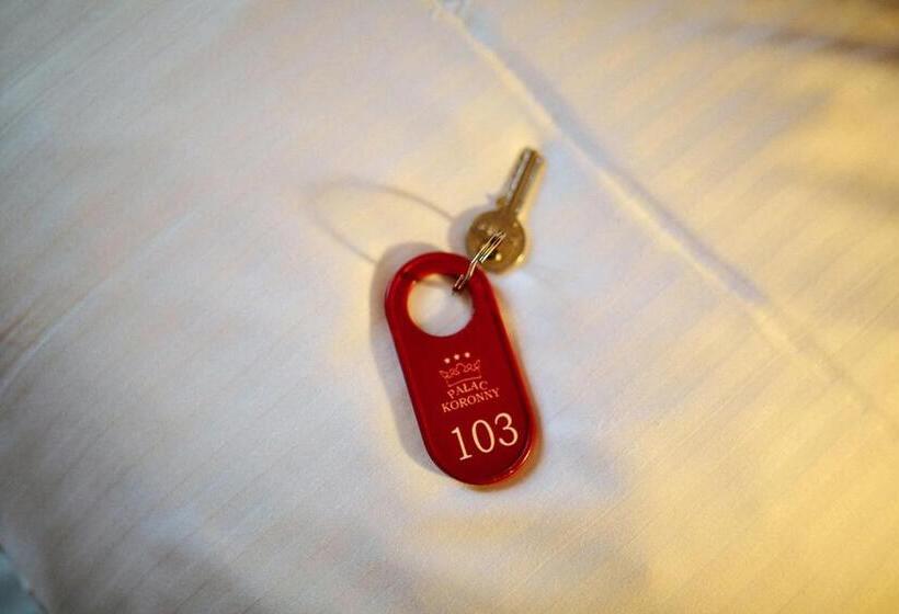 Курорт Pałac Koronny Noclegi & Wypoczynek