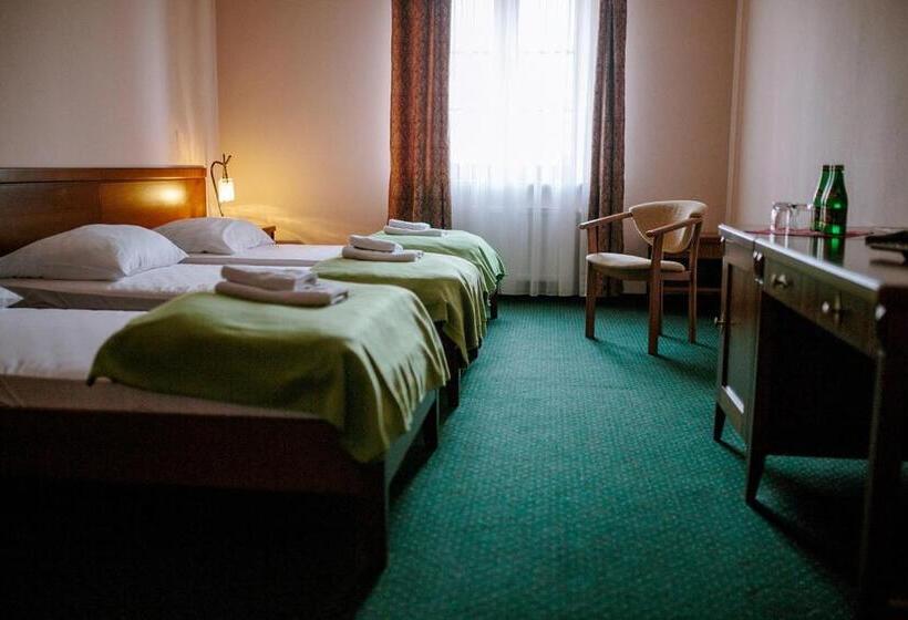 Курорт Pałac Koronny Noclegi & Wypoczynek