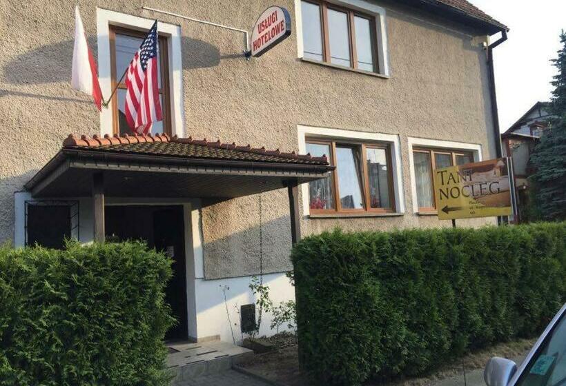 リゾートホテル Uslugi Hotelowe Władysław