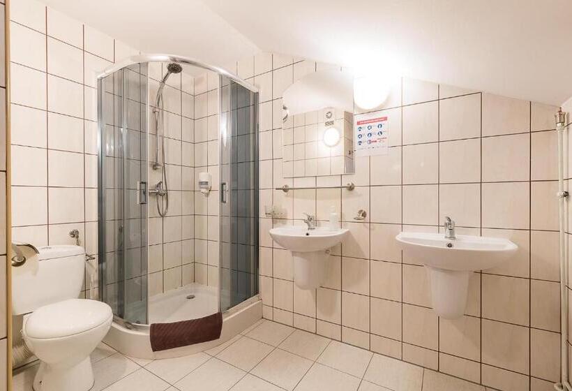 渡假胜地 Wołosań B&b