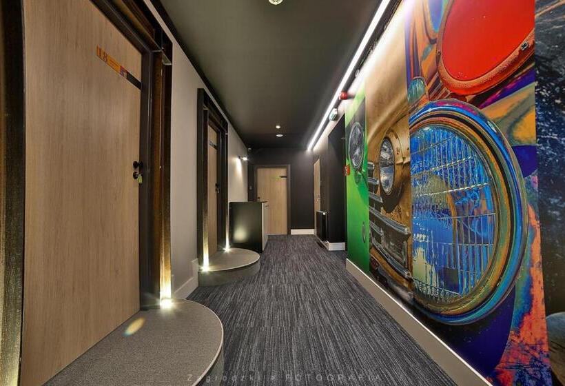 Saint Thomas Corner By Upstairs