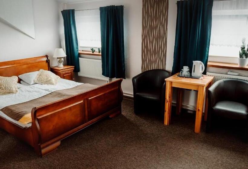 هاستل Browar Osjann   Pokoje Gościnne