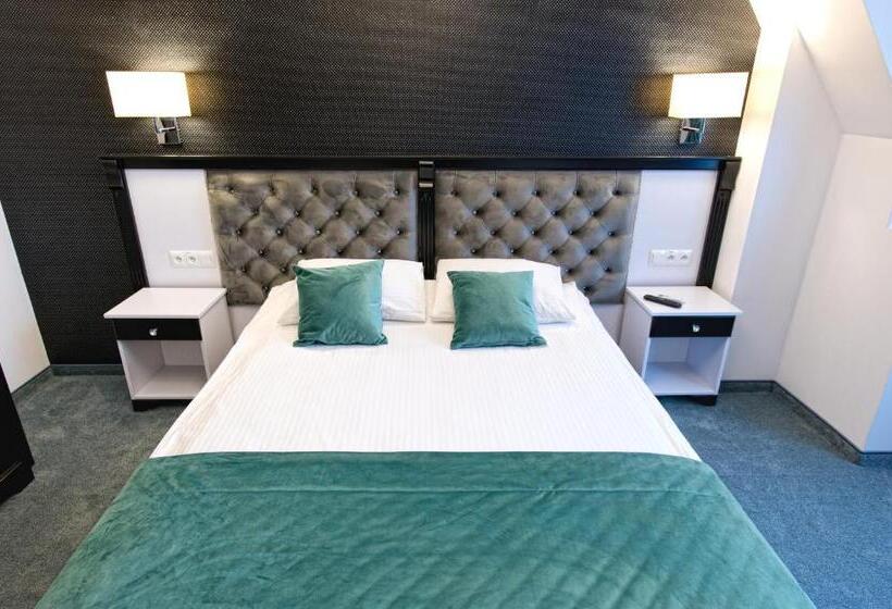 ユースホステル Campari