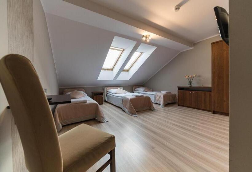 Общежитие Dworek Rajska Góra