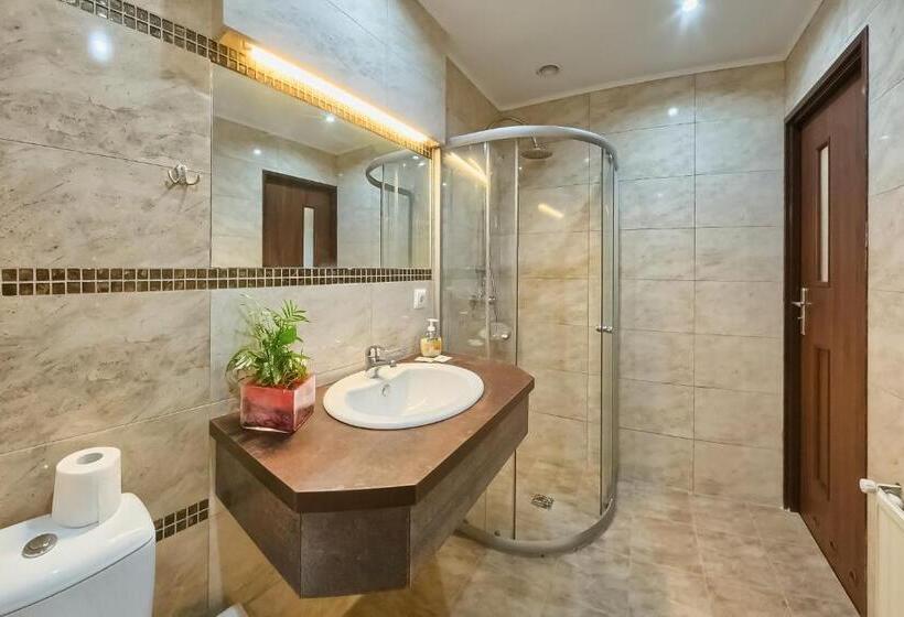 호스텔 Gościniec Jurajski