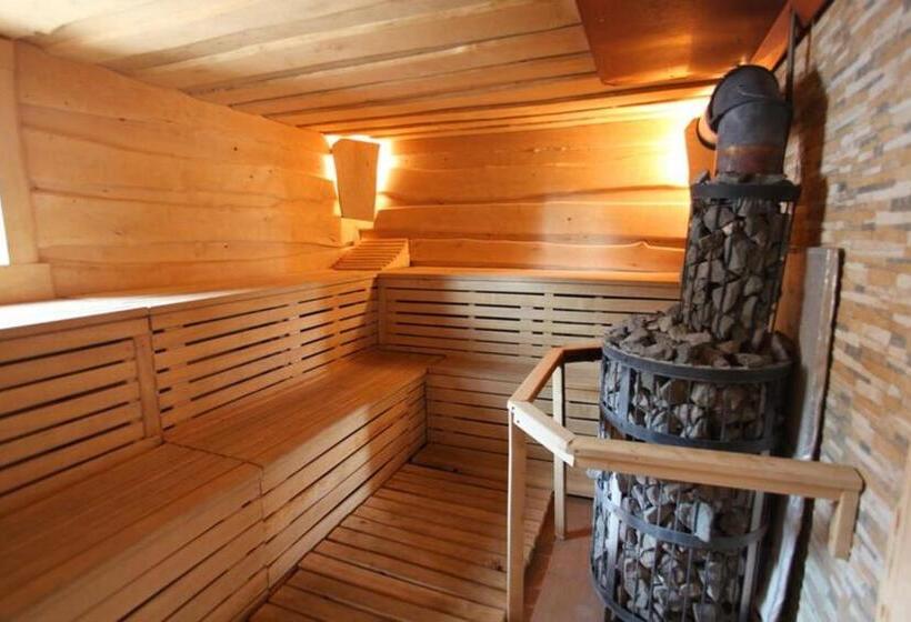 ユースホステル Gościniec Pod Strzechą