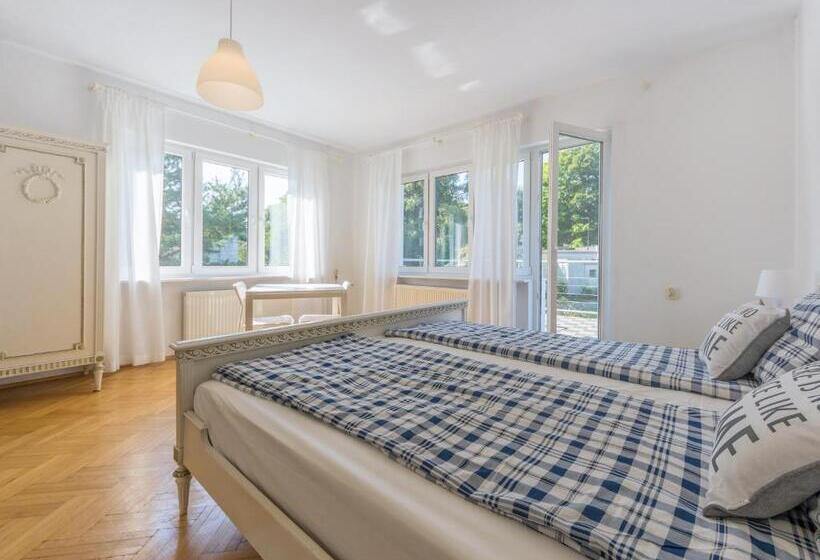 هاستل House Managers   Vintage Sopot