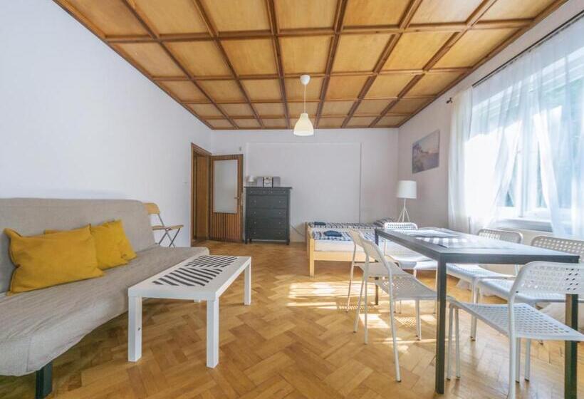 هاستل House Managers   Vintage Sopot