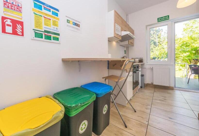 هاستل House Managers   Vintage Sopot