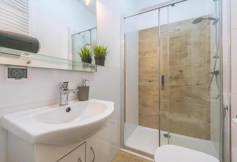 هاستل House Managers   Vintage Sopot