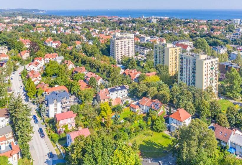 هاستل House Managers   Vintage Sopot