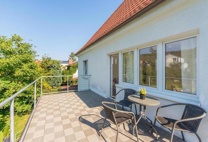 هاستل House Managers   Vintage Sopot