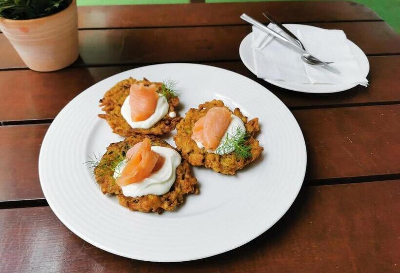 旅馆 I Restauracja Pod Skałą Jasło