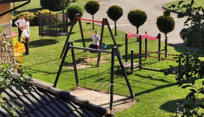 旅馆 I Restauracja Pod Skałą Jasło