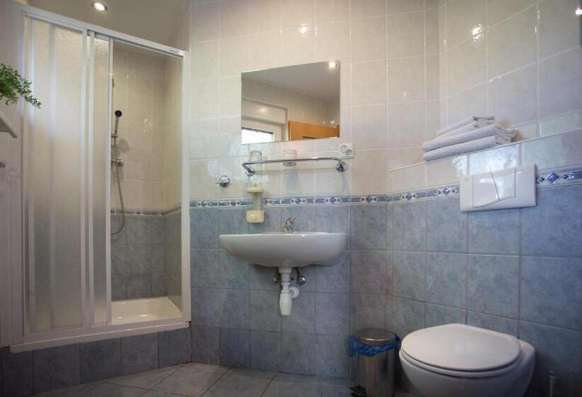 호스텔 Karczma Taberska