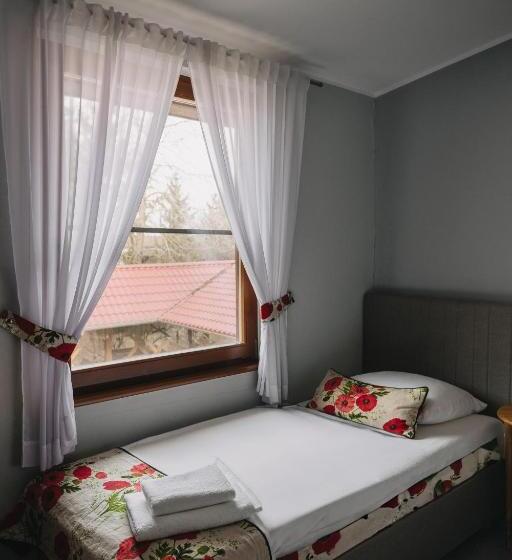 호스텔 Karczma Taberska