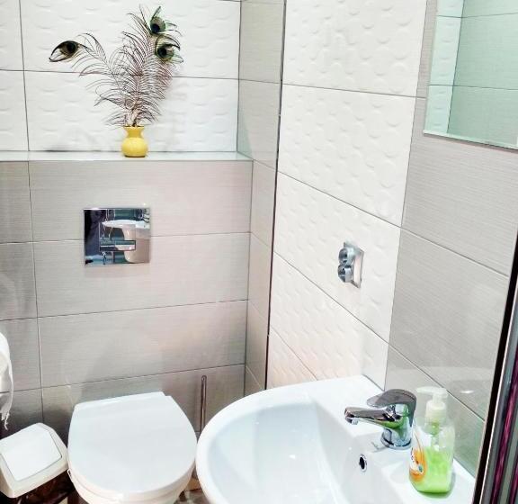 ユースホステル Noclegi I Restauracja Gracja