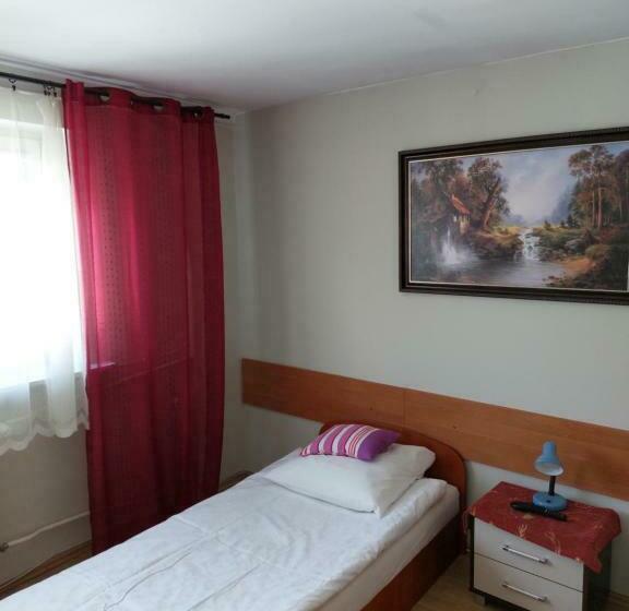 هاستل Noclegi Pokoje Goscinne Lublin