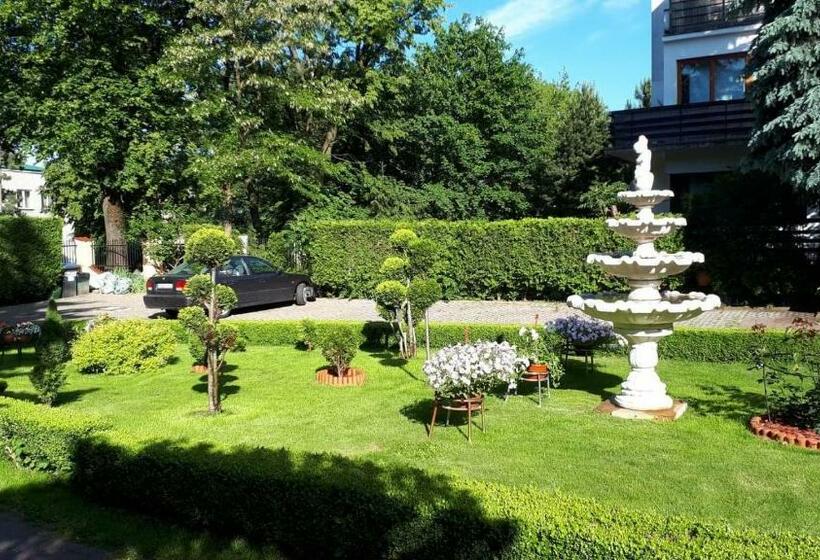 هاستل Noclegi Pokoje Goscinne Lublin