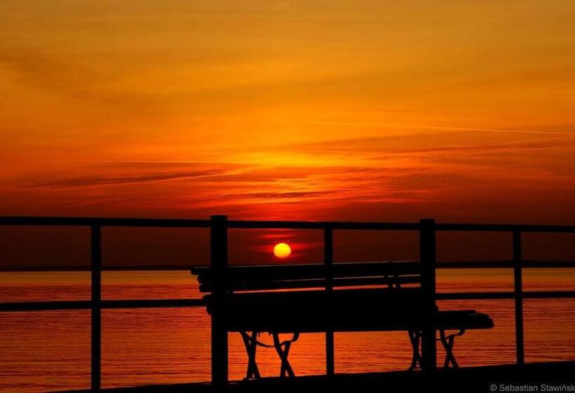 호스텔 Pod Wzgórzem Bed & Breakfast