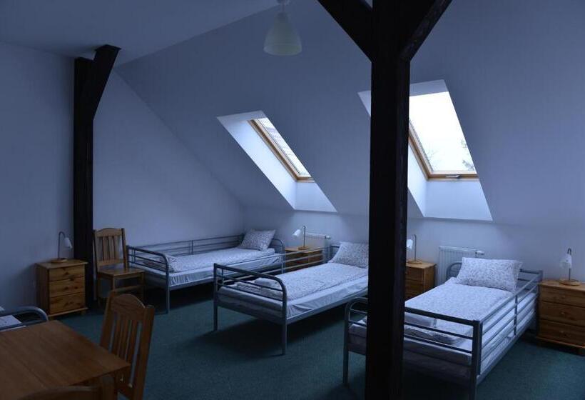 فندق صغير Pokoje Gościnne Domu Pielgrzyma W Supraślu