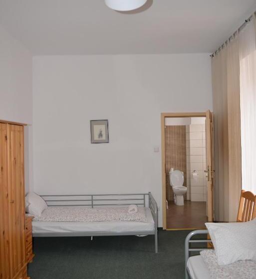 فندق صغير Pokoje Gościnne Domu Pielgrzyma W Supraślu